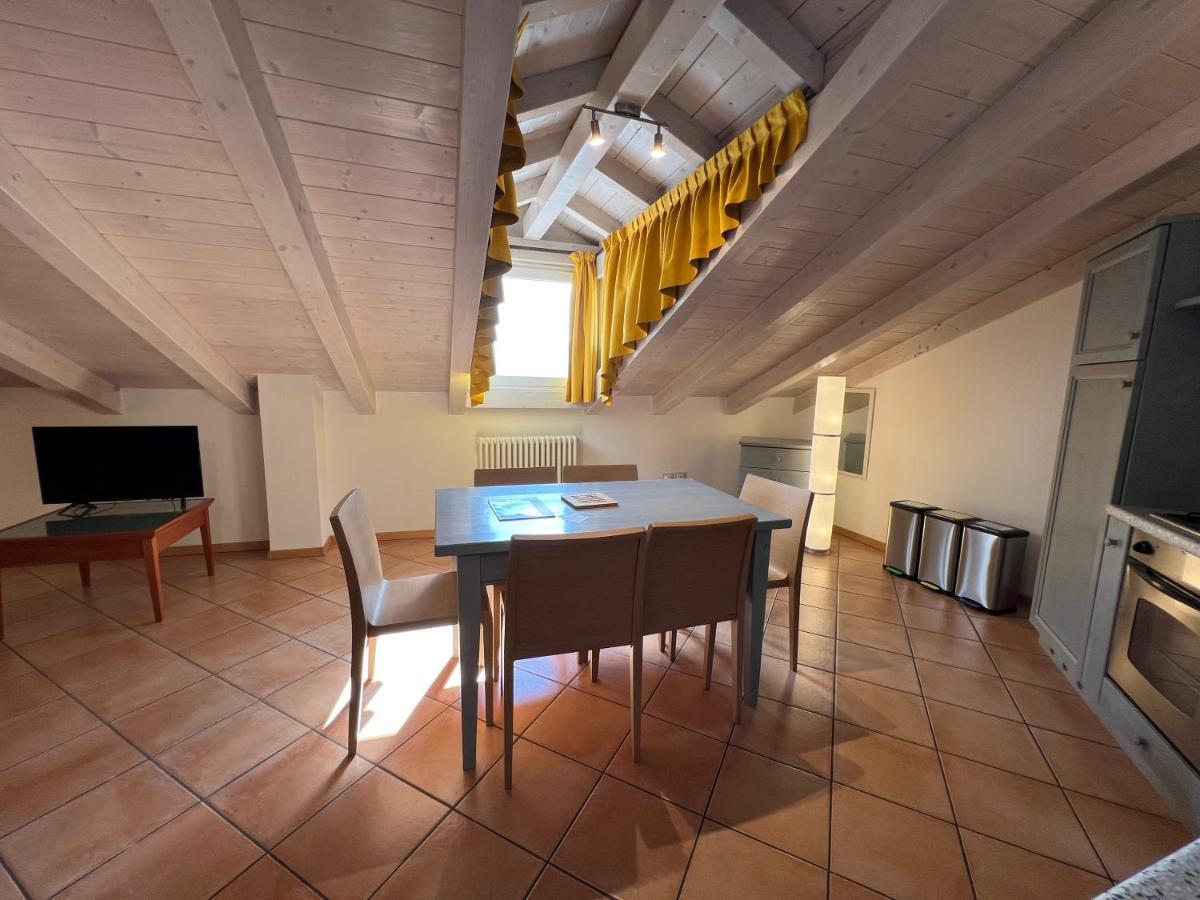 Studio Apartments Baia Azzurra 7 Торболе Экстерьер фото